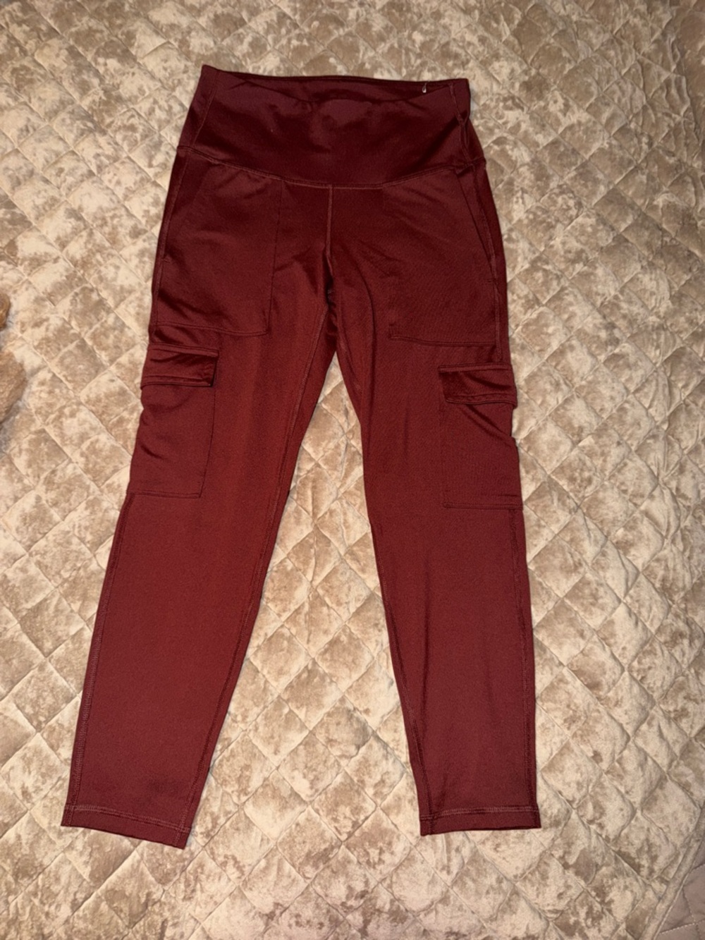 Old Navy Women's High-Waist Cargo Leggings - Burgundy